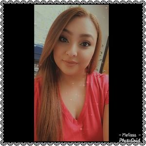 Meet your Posher, Melissa